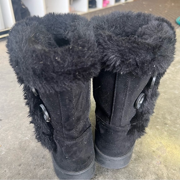 Kohls SO Women's Abigail Round Toe Mid Calf Winter Black Boots - Picture 7 of 10